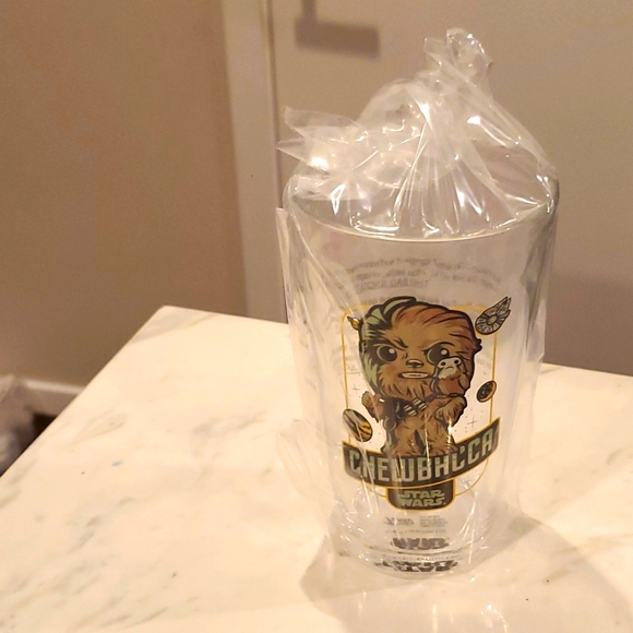 Funko Star Wars Chewbacca Exclusive Pint Glass Wookie Theme NIB - Picture 6 of 7